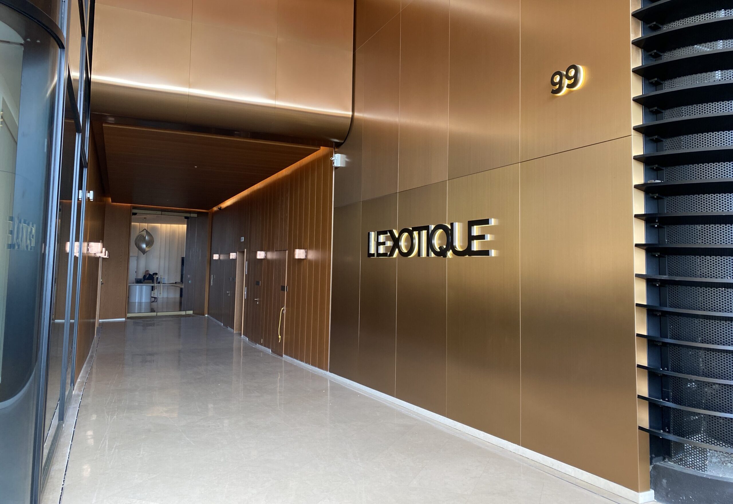 Entrance at L’Exotique residence in Monaco
