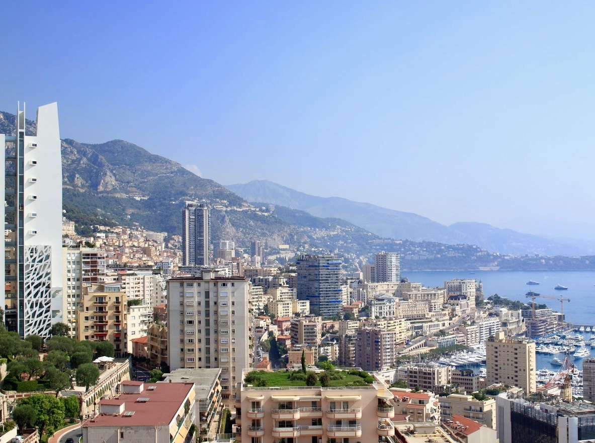 Real Estate in Jardin Exotique