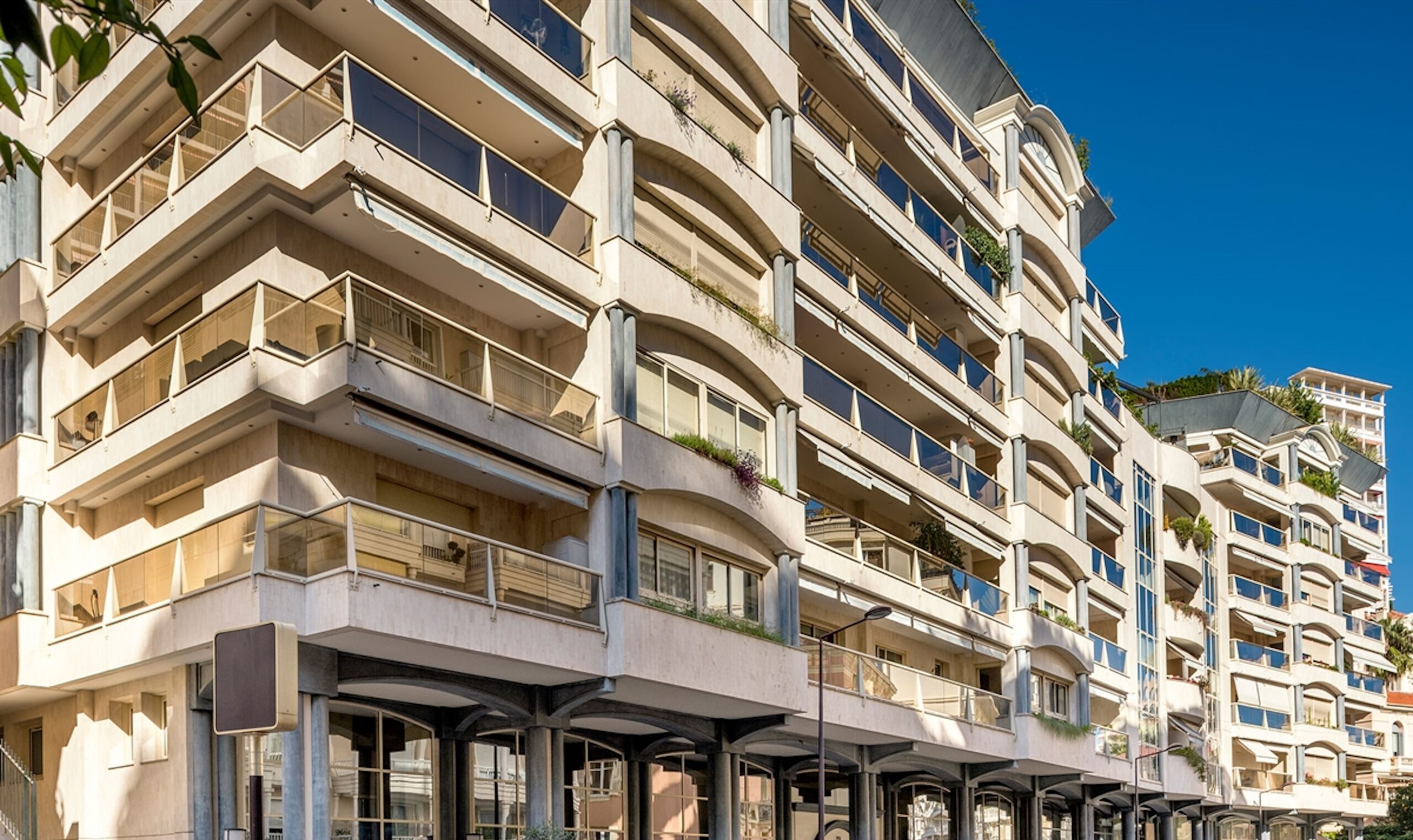 Rocazur building pictured from the outside in La Rousse Monaco