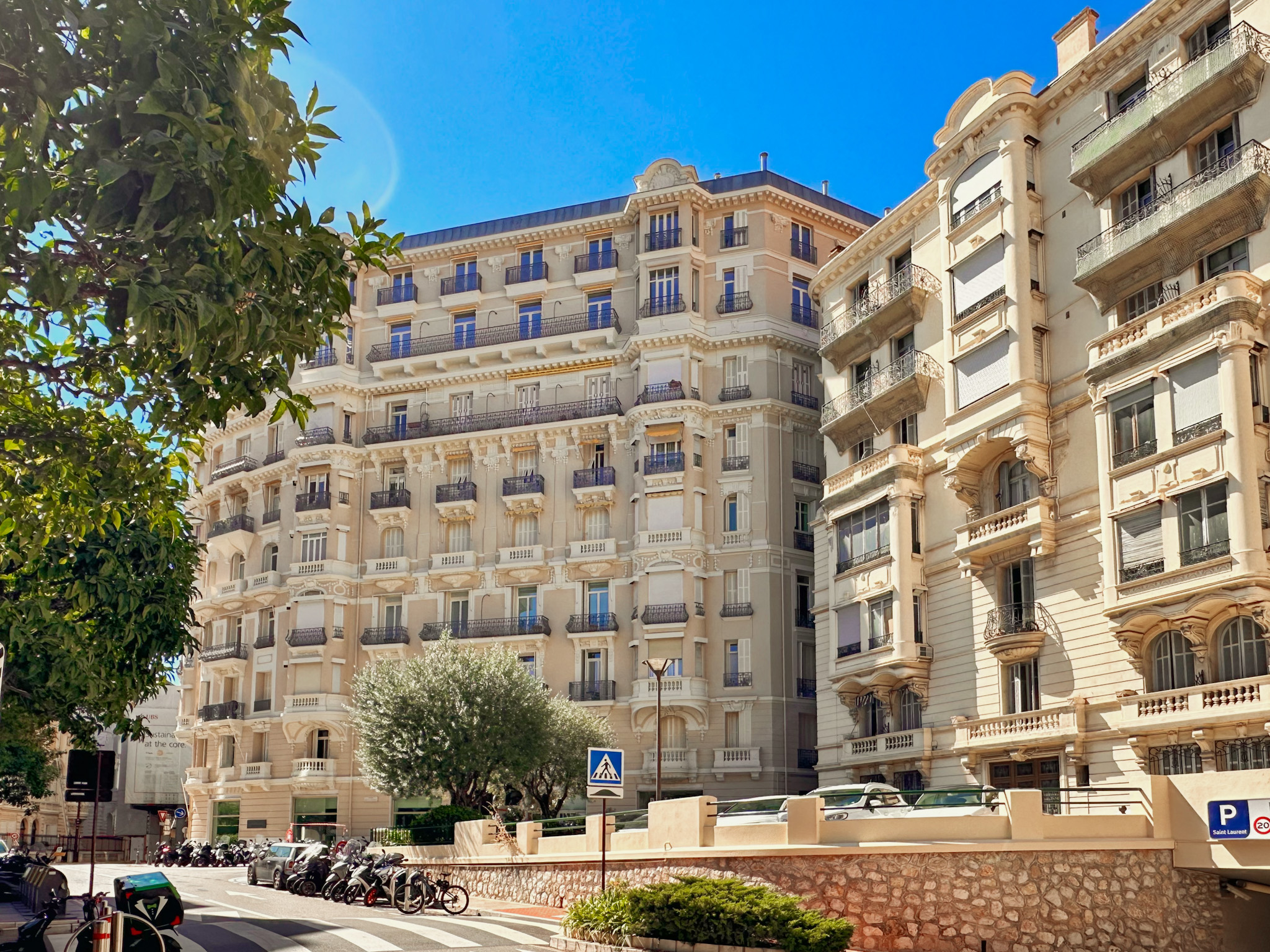 Villa Ménésini building in Monte Carlo