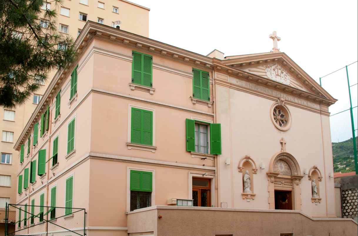 Église du Sacré-Cœur des Moneghetti pictured from the outside